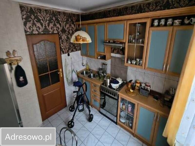 bliźniak, 4 pokoje Tomaszów Mazowiecki. Zdjęcie 3