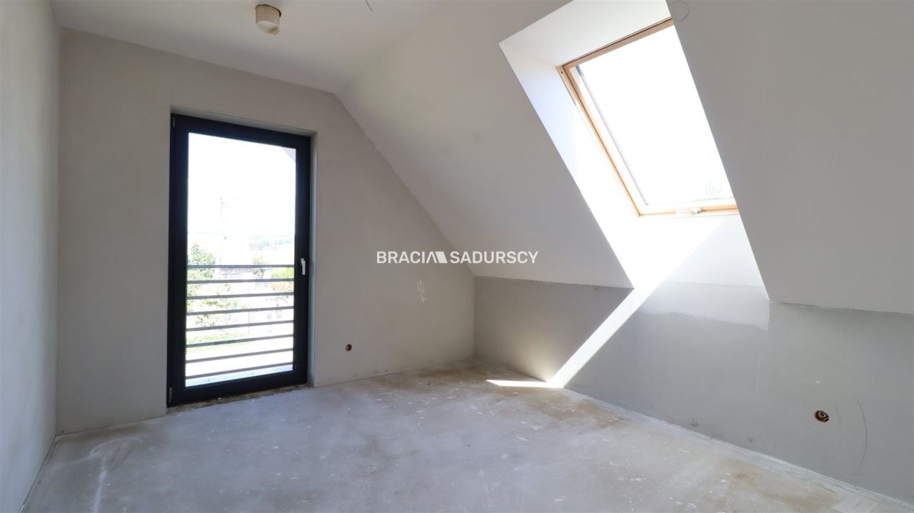 dom wolnostojący, 4 pokoje Karniów. Zdjęcie 17