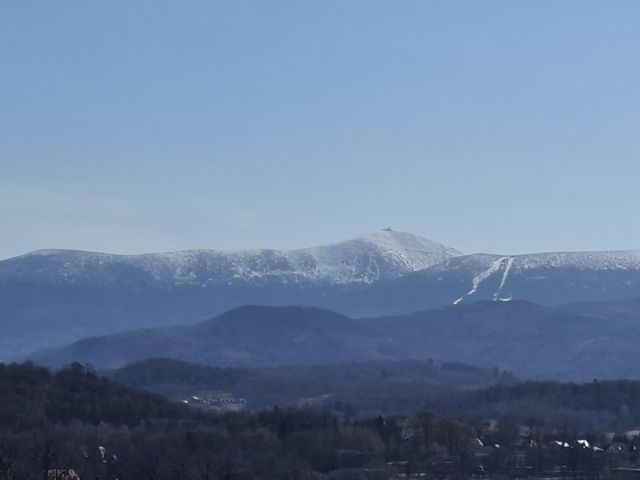Mieszkanie 3-pokojowe Jelenia Góra Centrum, ul. os. Rakownica. Zdjęcie 1