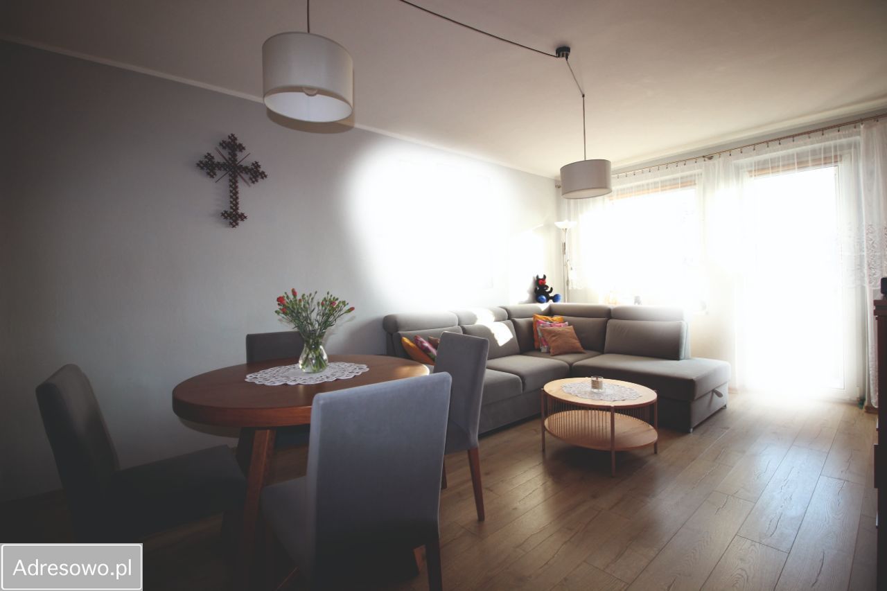 Mieszkanie 3-pokojowe Tarnowskie Góry Stare Tarnowice. Zdjęcie 13