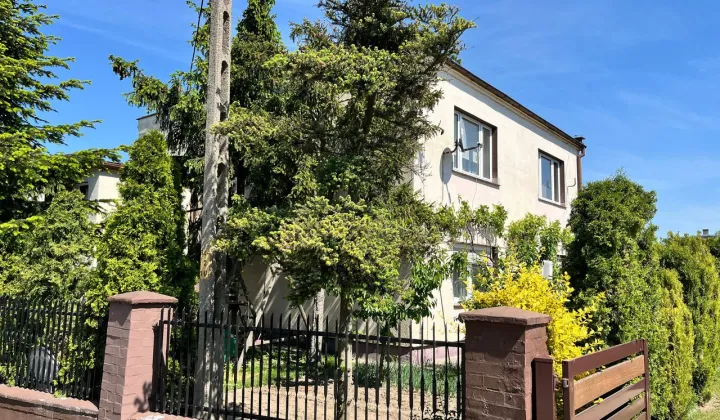 dom wolnostojący, 6 pokoi Sława, ul. Jedności Robotniczej