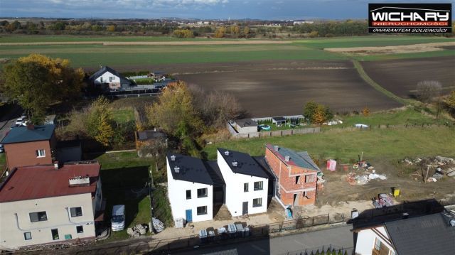 dom szeregowy, 4 pokoje Siemianowice Śląskie Bańgów, ul. Polna. Zdjęcie 2