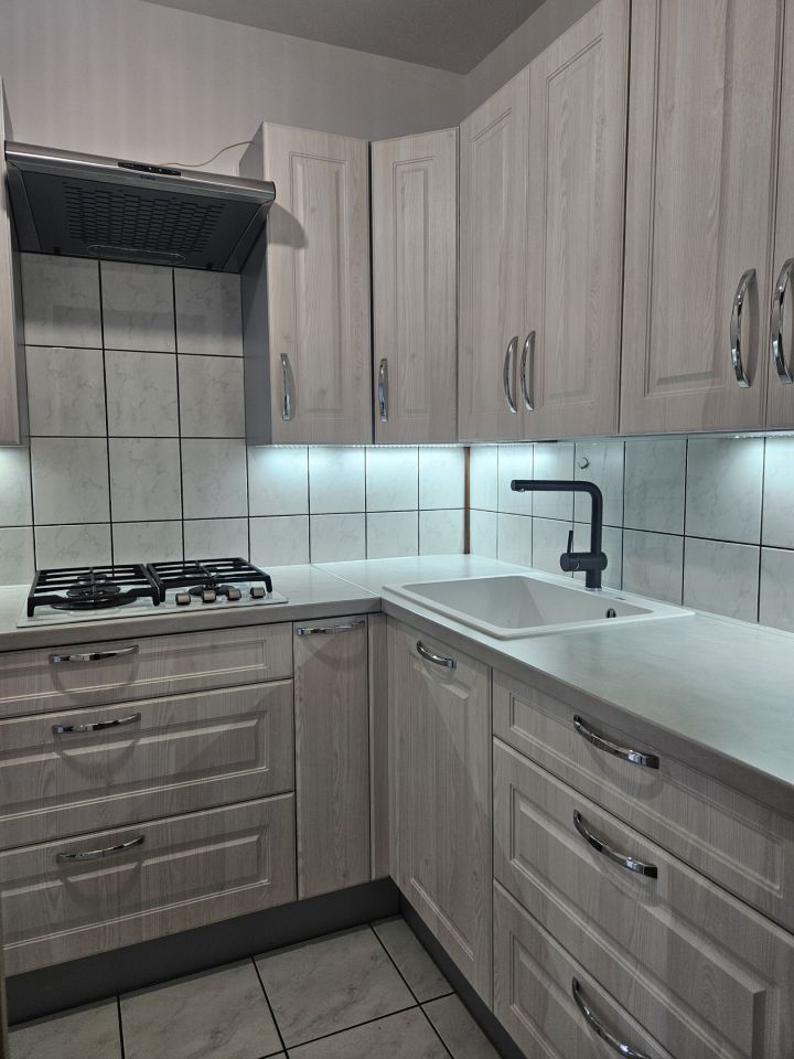 Mieszkanie 3-pokojowe Legnica, ul. Karkonoska. Zdjęcie 7