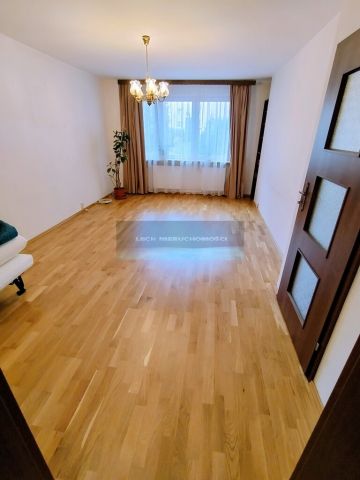 Mieszkanie 2-pokojowe Warszawa Ursynów, ul. Stefana Kopcińskiego. Zdjęcie 2