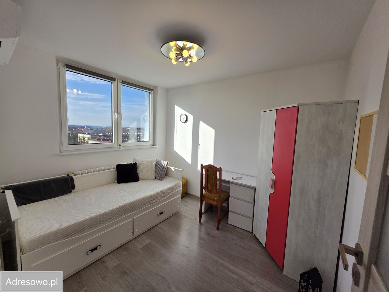 Mieszkanie 3-pokojowe Zabrze Centrum, ul. Klonowa. Zdjęcie 4