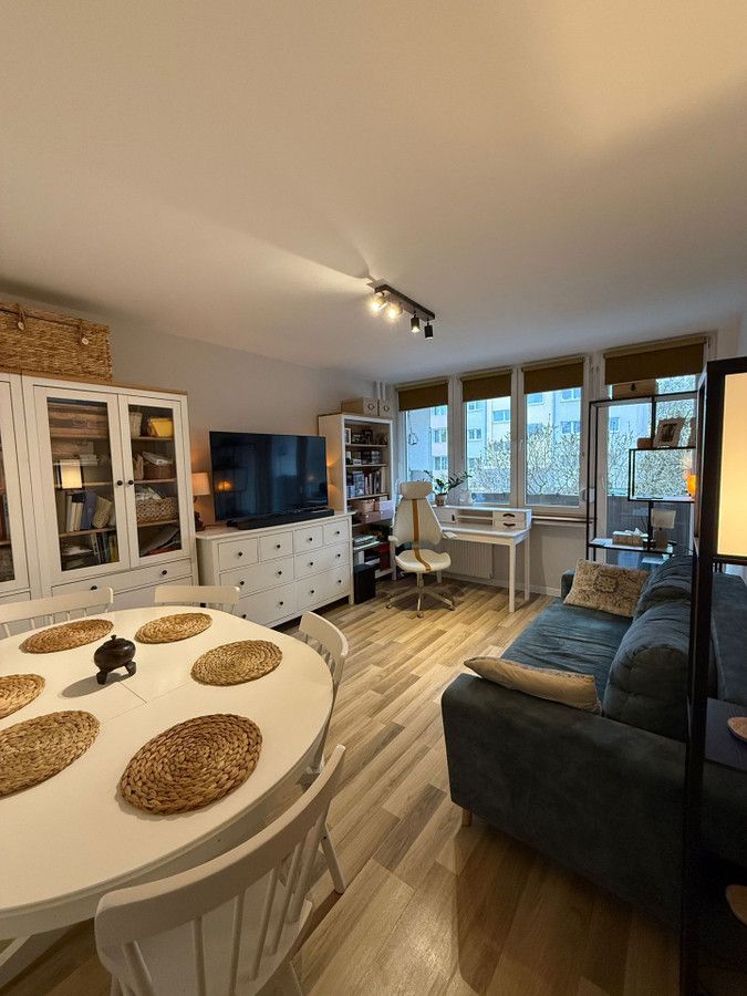 Mieszkanie 3-pokojowe Warszawa Wola, ul. Przy Lasku. Zdjęcie 1