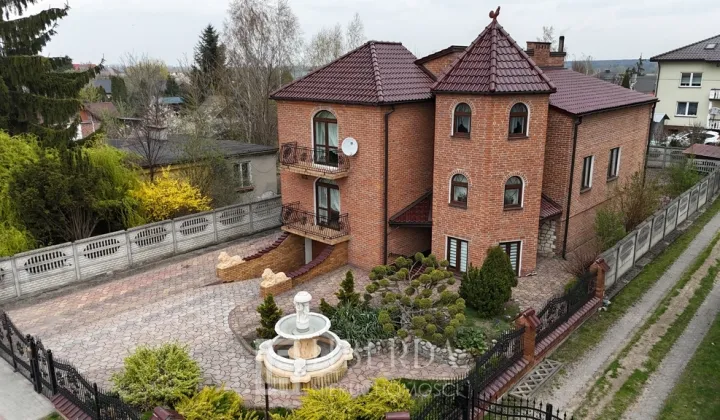 dom wolnostojący, 8 pokoi Milejów