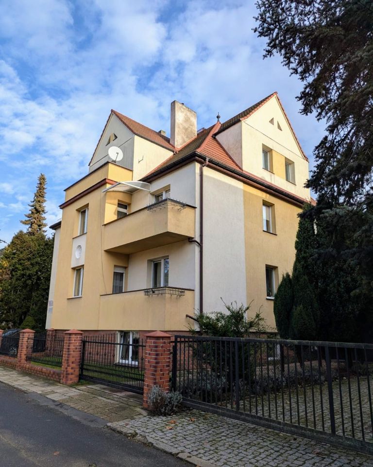 dom wolnostojący, 15 pokoi Poznań Grunwald, ul. Zakręt. Zdjęcie 2