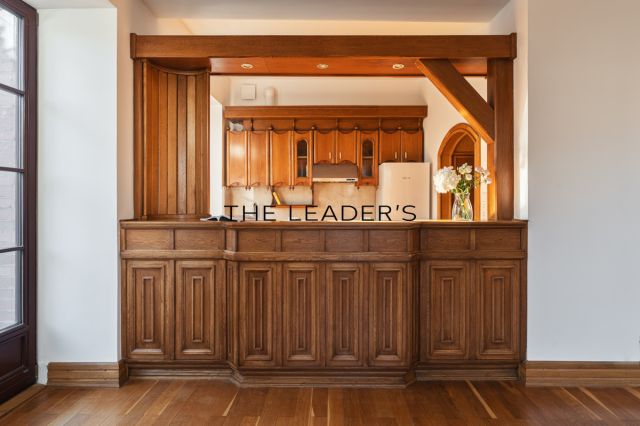 dom wolnostojący, 5 pokoi Warszawa Praga-Południe. Zdjęcie 3