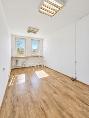Biuro Rzeszów, ul. Jana Karola Chodkiewicza. Zdjęcie 3