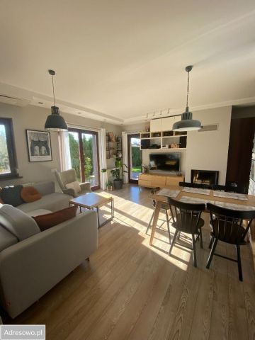 dom wolnostojący, 5 pokoi Zielonki Marszowiec, ul. Kwiatów Polnych. Zdjęcie 1