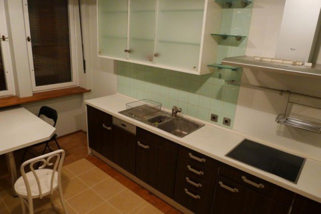 Mieszkanie 4-pokojowe Łódź, ul. dr. Adama Próchnika. Zdjęcie 3