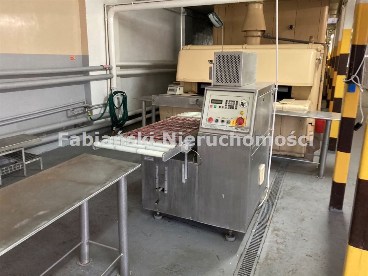 Hala/magazyn Lubiechowo. Zdjęcie 6