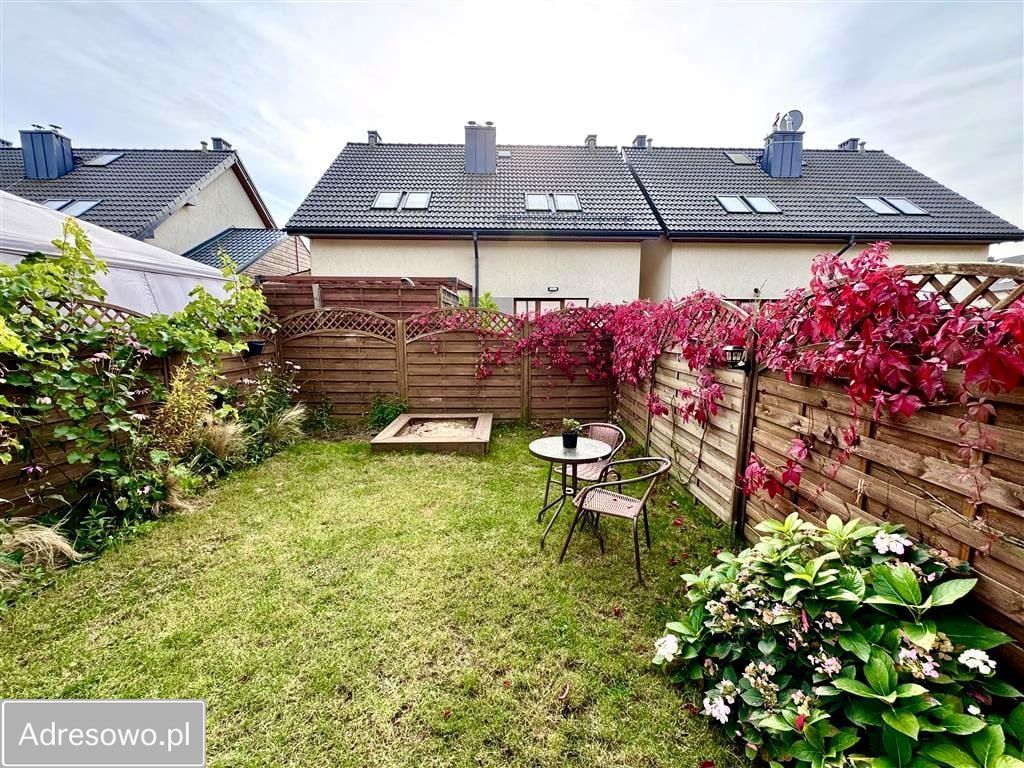 Mieszkanie 4-pokojowe Nowy Tuchom. Zdjęcie 8