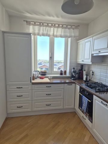 Mieszkanie 3-pokojowe Kalisz Dobrzec, ul. Prymasa Stefana Wyszyńskiego. Zdjęcie 2