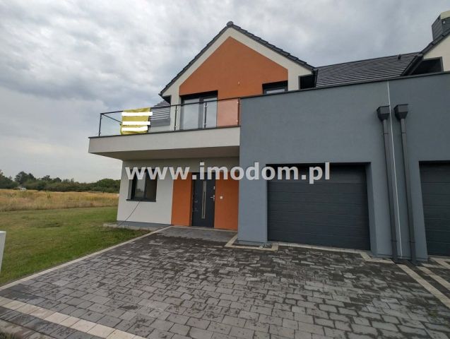 bliźniak, 5 pokoi Ratowice. Zdjęcie 3