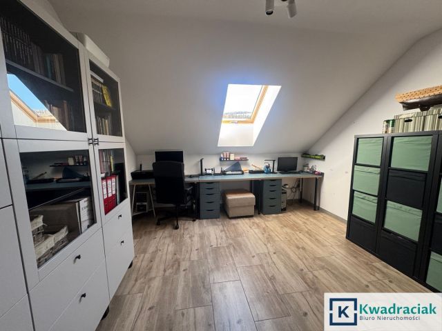 dom wolnostojący, 5 pokoi Iwla. Zdjęcie 11