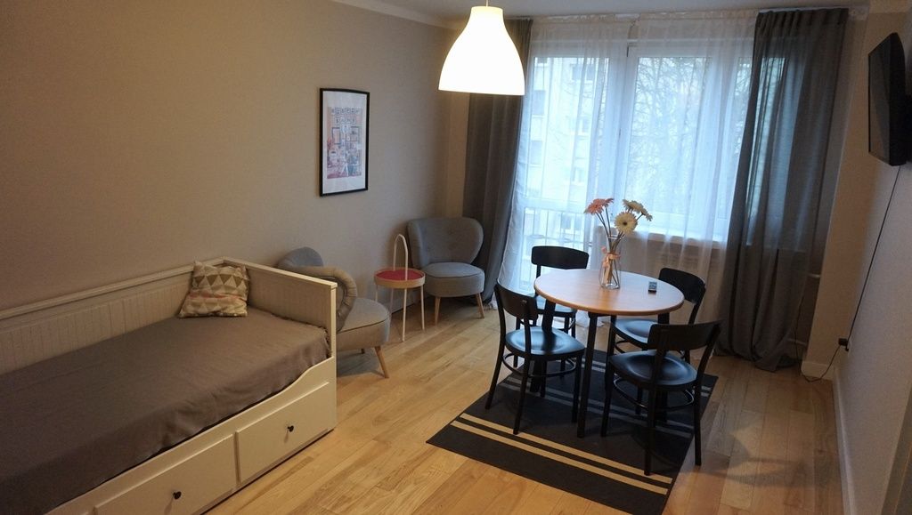 Mieszkanie 3-pokojowe Kraków Śródmieście, ul. Litewska. Zdjęcie 3