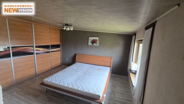 dom wolnostojący, 5 pokoi Wysoka. Zdjęcie 13