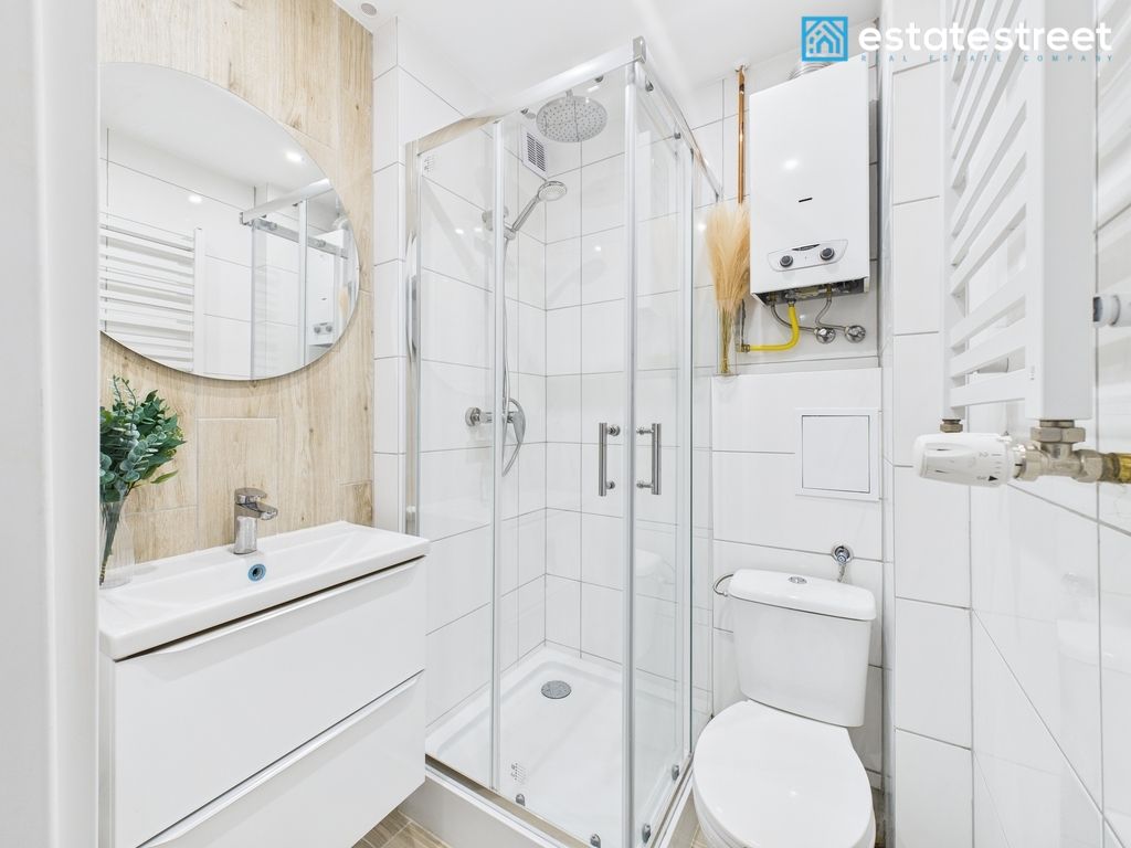 Mieszkanie 4-pokojowe Bytom, ul. Jana Matejki. Zdjęcie 2