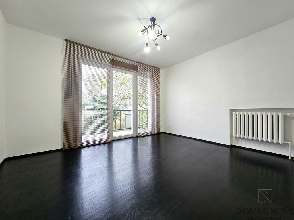 Biuro Warszawa Saska Kępa, ul. Dąbrowiecka. Zdjęcie 2