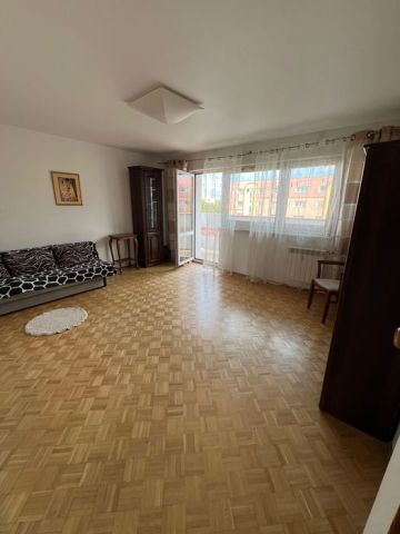 Mieszkanie 3-pokojowe Łódź Chojny, ul. Jutrzenki. Zdjęcie 1