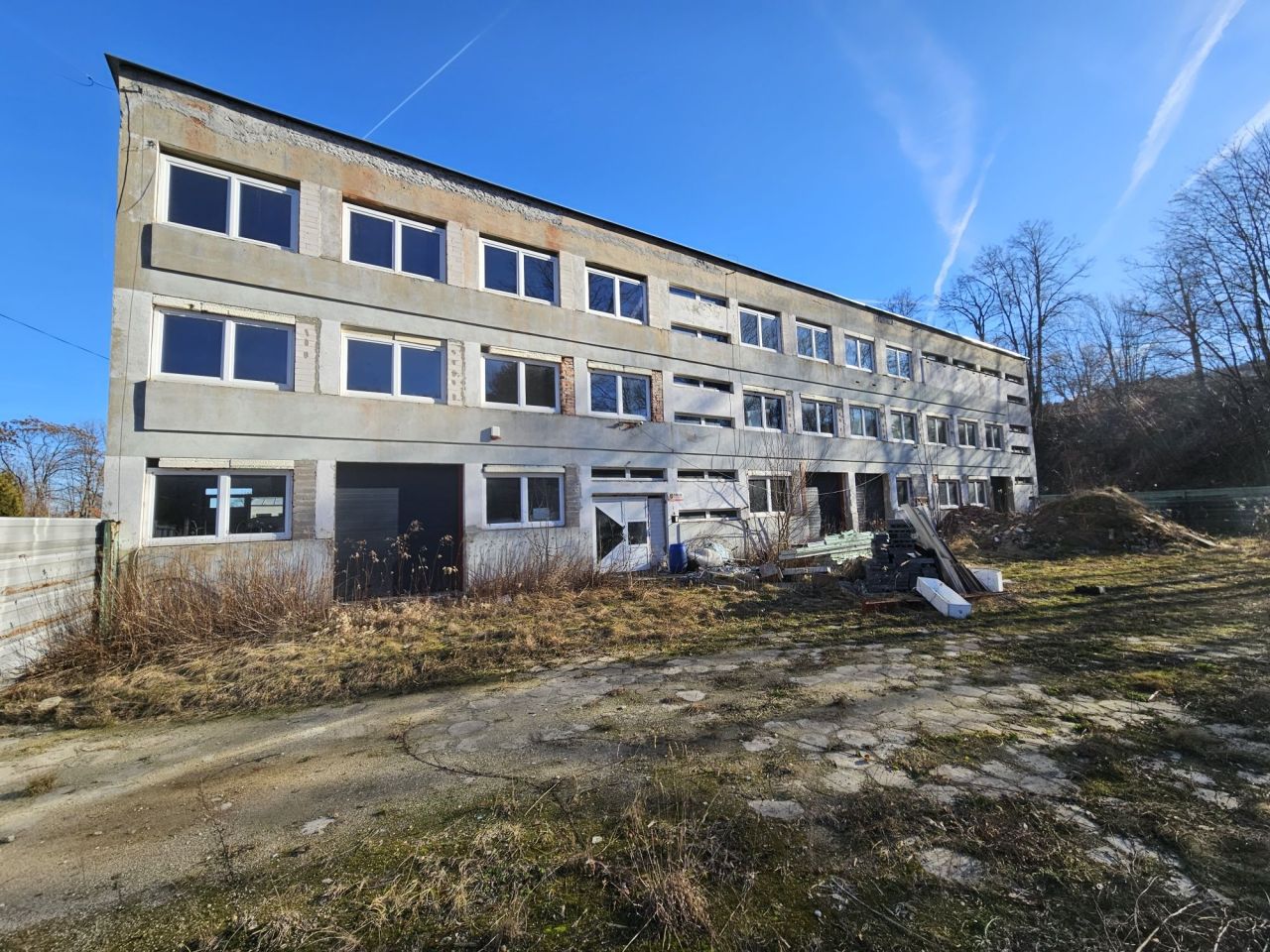 Nieruchomość komercyjna Bystrzyca Górna. Zdjęcie 1