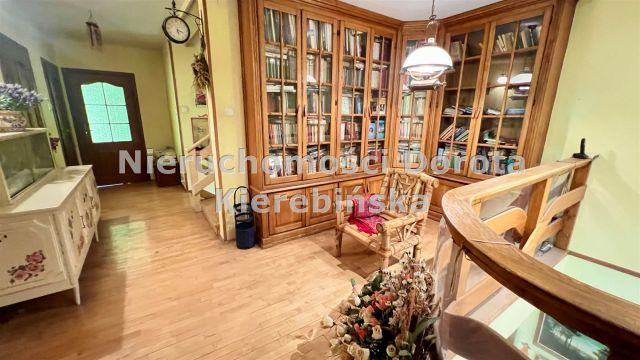 dom szeregowy, 8 pokoi Tomaszów Mazowiecki. Zdjęcie 26
