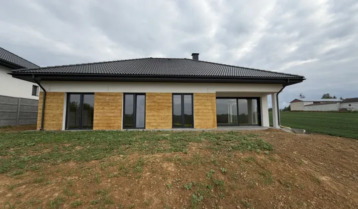 dom wolnostojący, 4 pokoje Jakubowice Konińskie-Kolonia, ul. Nowowiejska