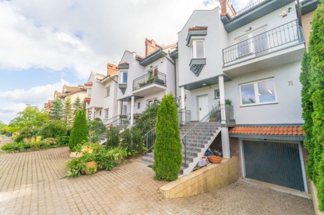 dom szeregowy, 7 pokoi Gdynia Grabówek, ul. Leszczynki. Zdjęcie 1