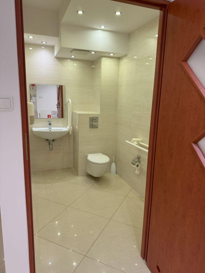 Lokal Warszawa, al. Komisji Edukacji Narodowej. Zdjęcie 8