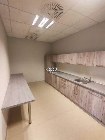 Biuro Kraków Prądnik Czerwony, ul. Pilotów. Zdjęcie 4