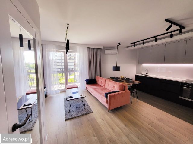 Mieszkanie 2-pokojowe Warszawa Raków, ul. Rakowska. Zdjęcie 1