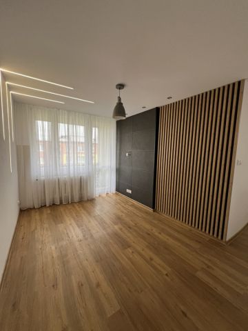 Mieszkanie 3-pokojowe Bytom Szombierki, ul. Godulska. Zdjęcie 1