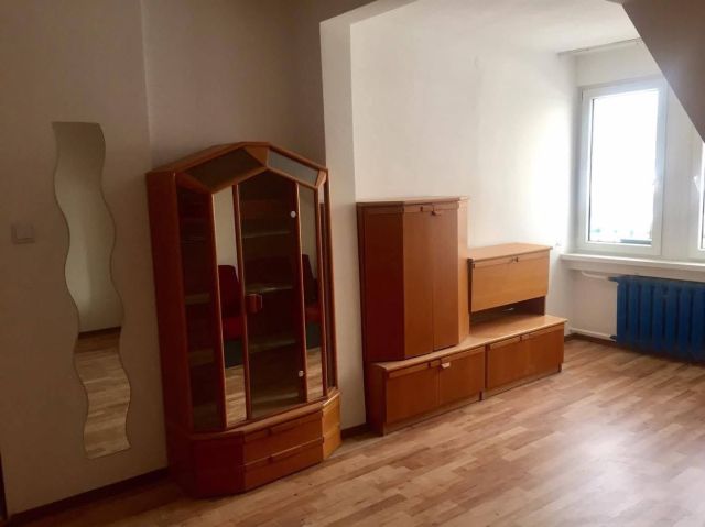 Mieszkanie 3-pokojowe Kłodzko, ul. Lutycka. Zdjęcie 1