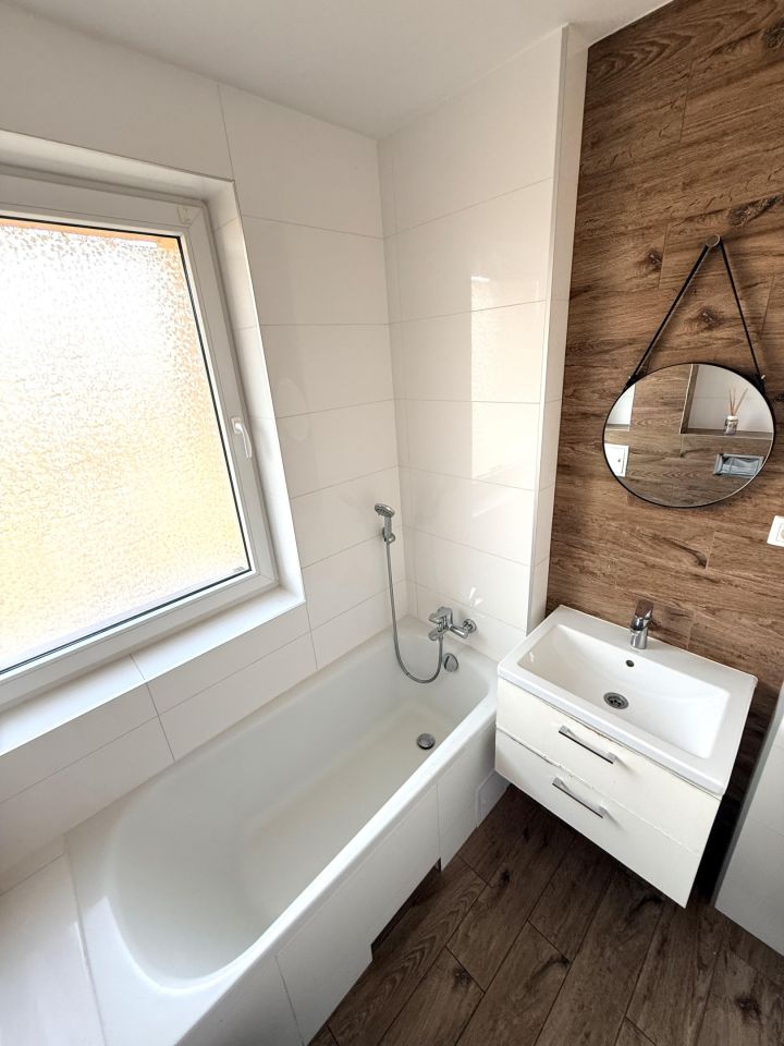 Mieszkanie 2-pokojowe Kamienna Góra Centrum, ul. Piotra Ściegiennego. Zdjęcie 10