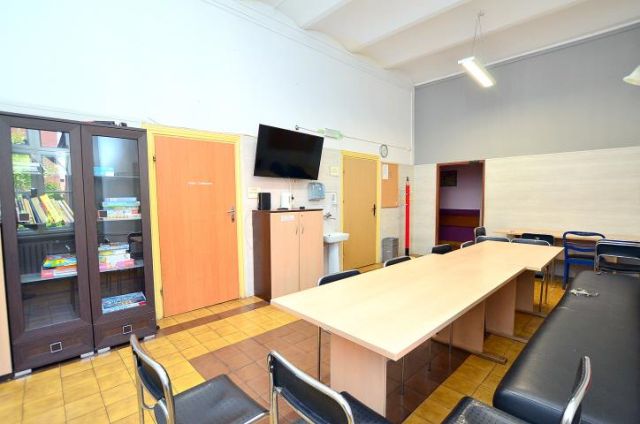 Lokal Chorzów Stary Chorzów, pl. Piastowski. Zdjęcie 15