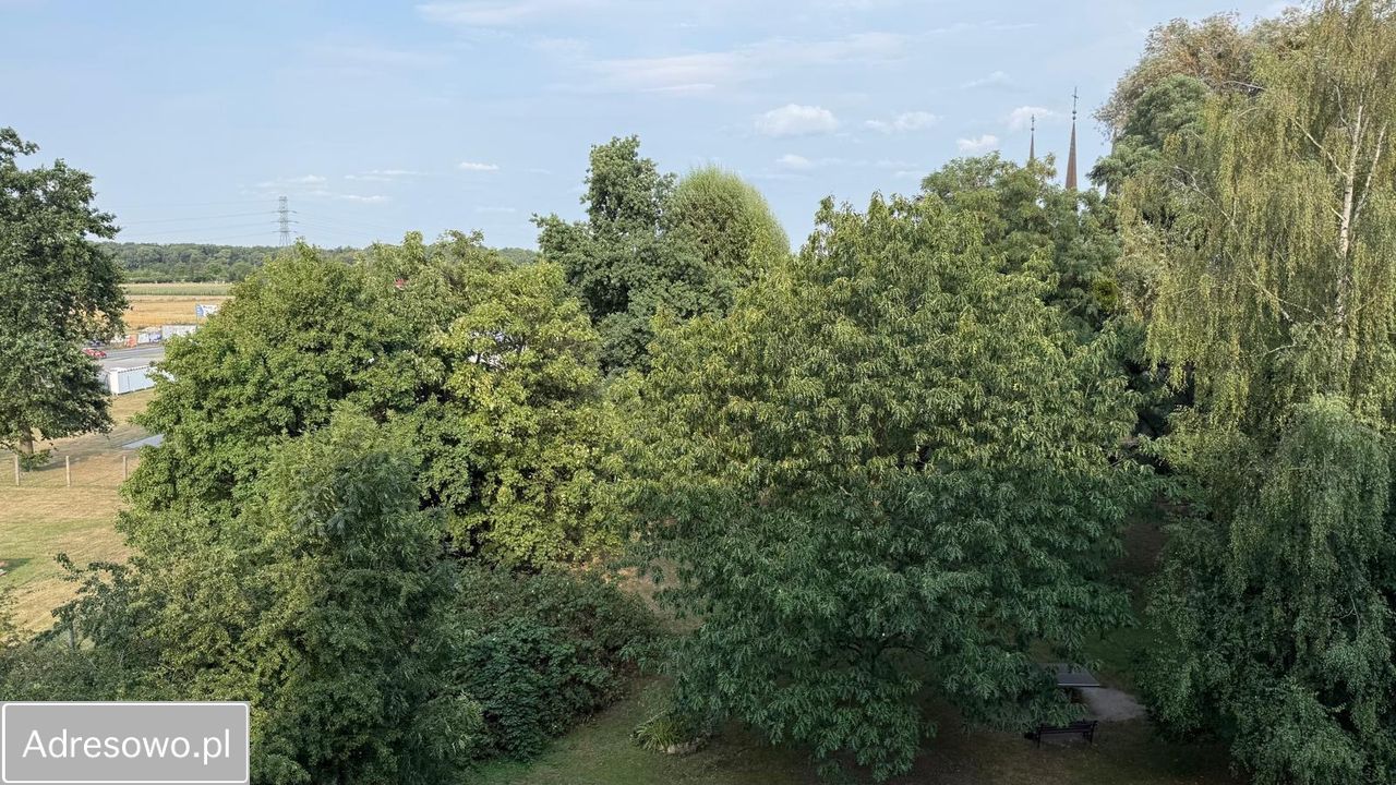 Mieszkanie 3-pokojowe Skarbimierz-Osiedle, ul. Akacjowa. Zdjęcie 2