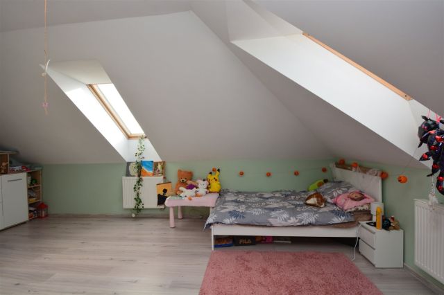 dom wolnostojący, 5 pokoi Bieliny. Zdjęcie 18