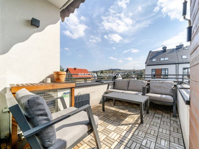 Mieszkanie 4-pokojowe Wieliczka, ul. Sadowa. Zdjęcie 3