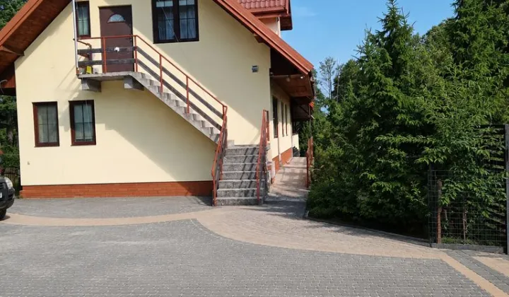 dom wolnostojący, 4 pokoje Karwica