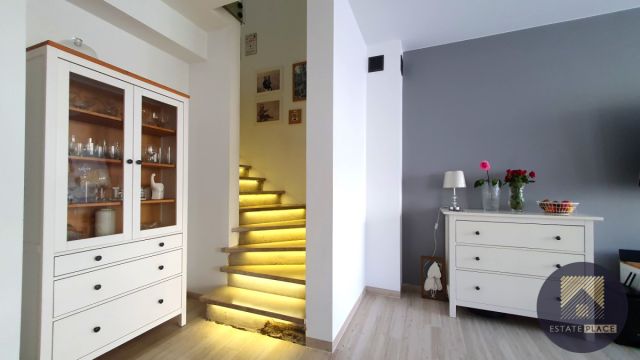 dom szeregowy, 4 pokoje Grodzisk Mazowiecki, ul. Armii Polskiej. Zdjęcie 9