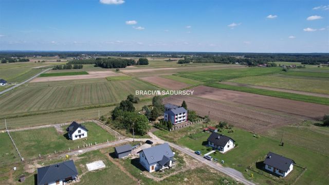 Mieszkanie 4-pokojowe Oleśnica. Zdjęcie 19