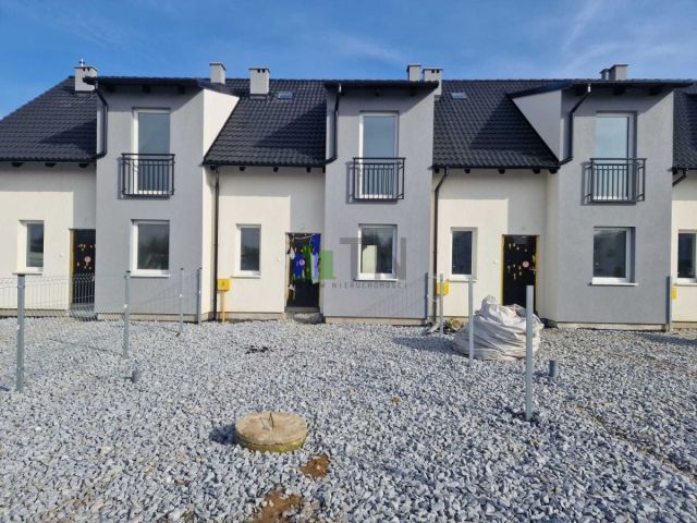 dom szeregowy, 4 pokoje Nadolice Wielkie. Zdjęcie 4