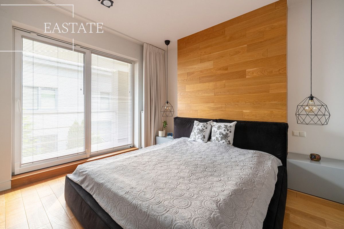 bliźniak, 5 pokoi Łomianki. Zdjęcie 9