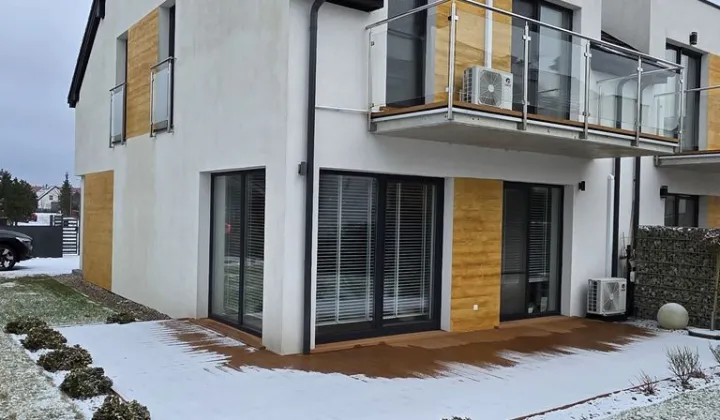 bliźniak, 4 pokoje Zieleniewo, ul. Kwiatów Polskich