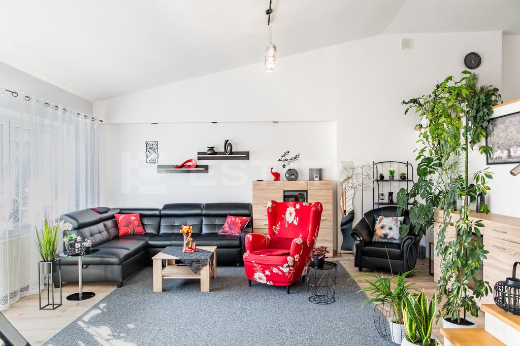 dom szeregowy, 5 pokoi Rzeszów, ul. Cicha. Zdjęcie 5