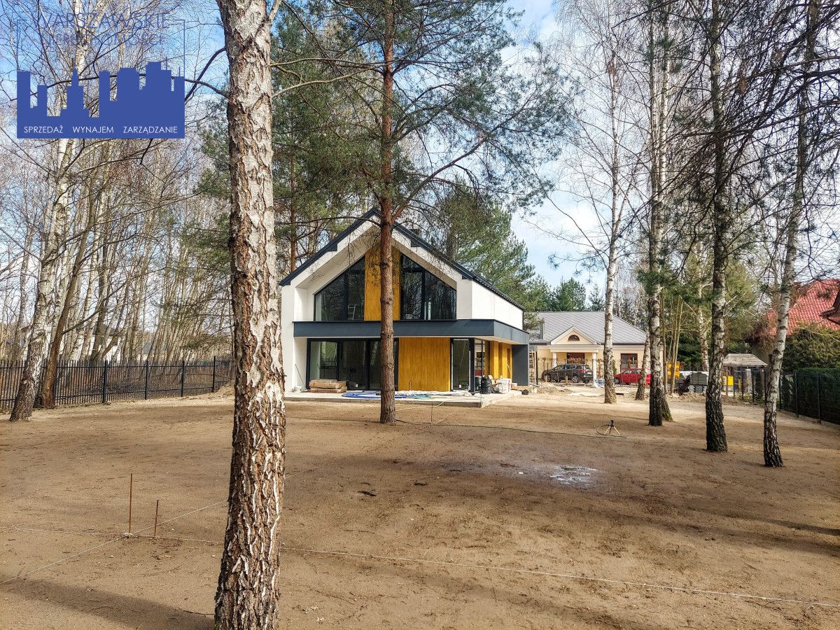 dom wolnostojący, 6 pokoi Borowina. Zdjęcie 4