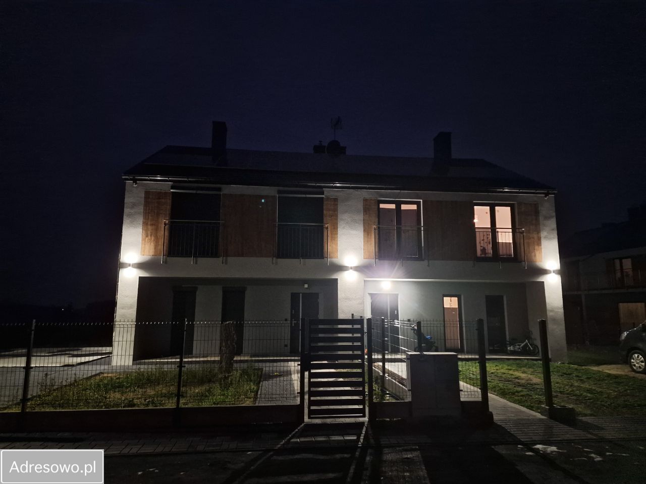 bliźniak, 5 pokoi Korzystno