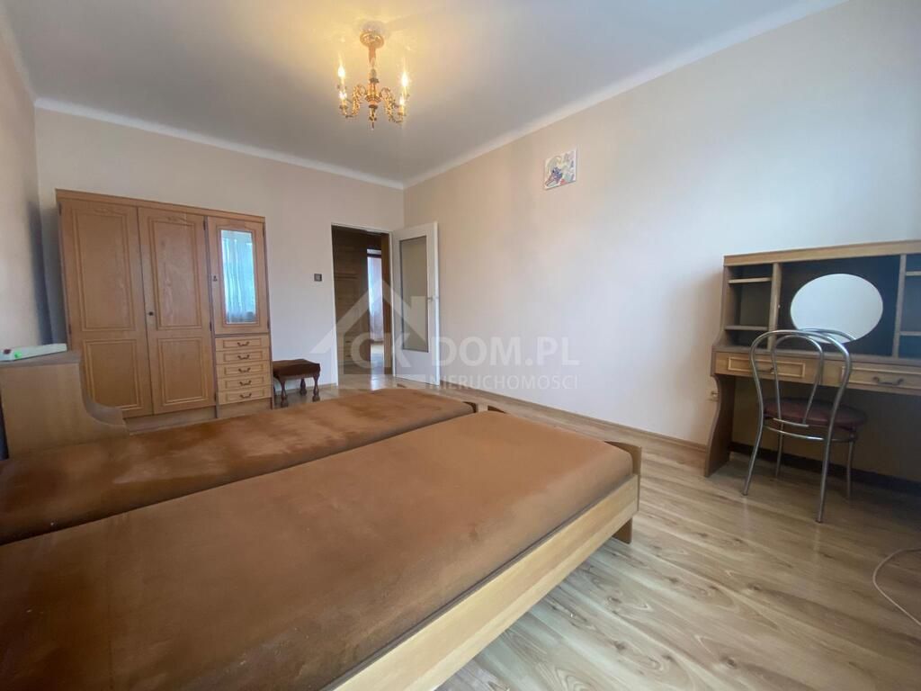 bliźniak, 5 pokoi Radom Idalin. Zdjęcie 5